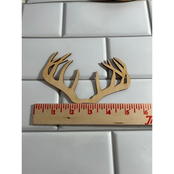 Lot of 5 Unfinished Wood Cut-Outs & Novelty Wood Pieces Moose Walleye Heart - Picture 7 of 7